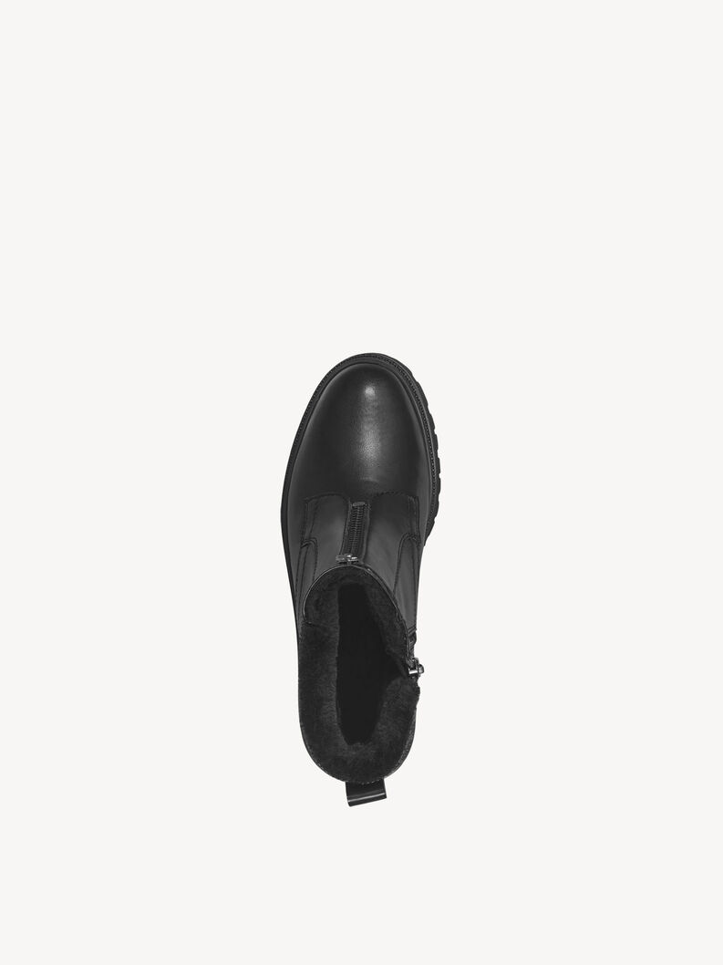 Draufsicht auf schwarzen Winterstiefel aus Leder mit Fellfutter
