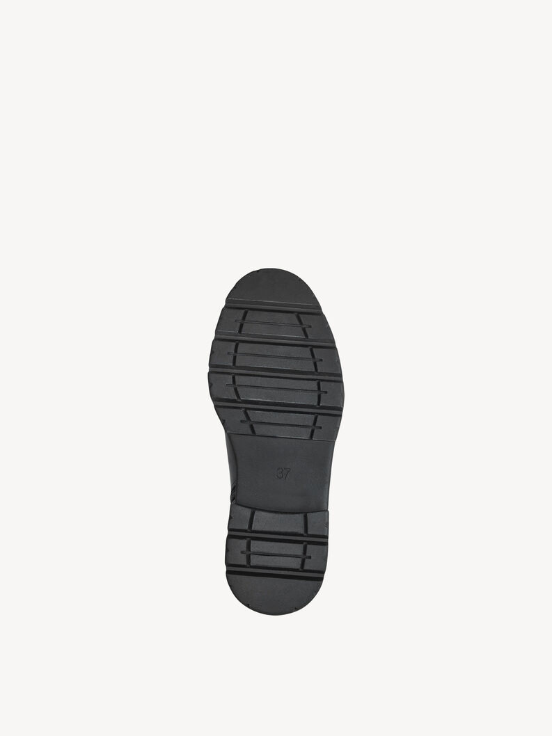 Ansicht der schwarzen Gummisohle robuster Stiefeletten
