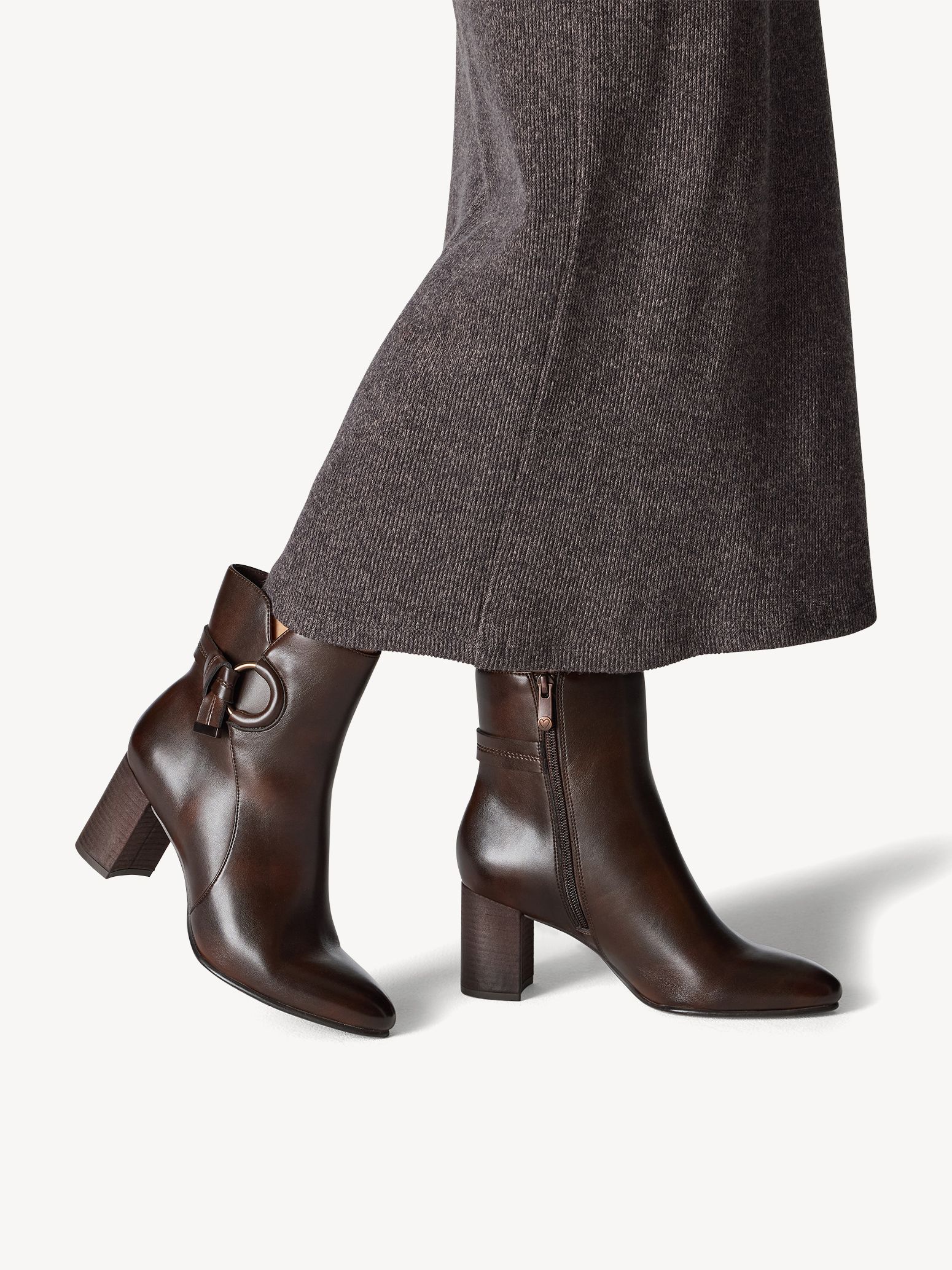 Bootie - brown